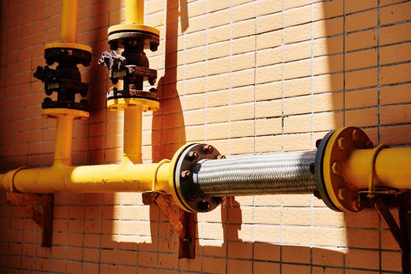 Natural Gas Line Service in Riverton